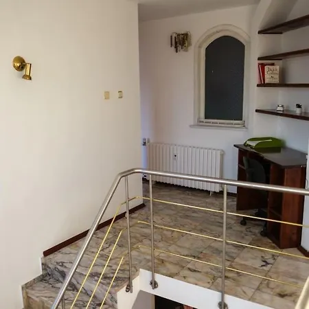 Great And Large Two Bedroom Maisonette With Lovely View & Free Parking Center * Plovdiv